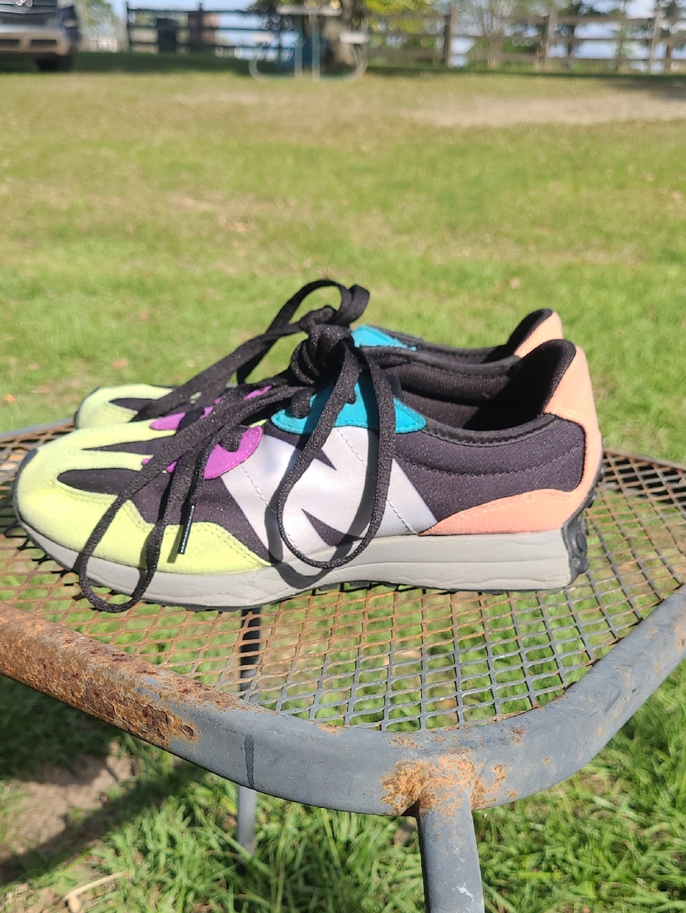 New Balance 327 Black With Multi Color Womens Shoe Size 5